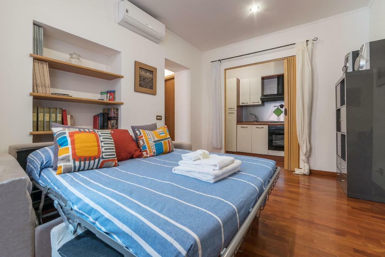 Casa Zeffiro - FromhometoRoma Ngoại thất bức ảnh